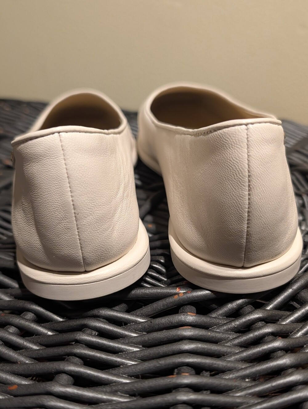 Coach Emilia Flats in Chalk Calfskin Leather sz 10 - Picture 8 of 14